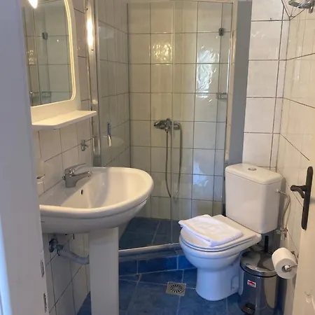 Koutouki Home! Апартаменты