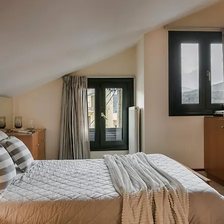 Апартаменты Koutouki Home! Аргостолион